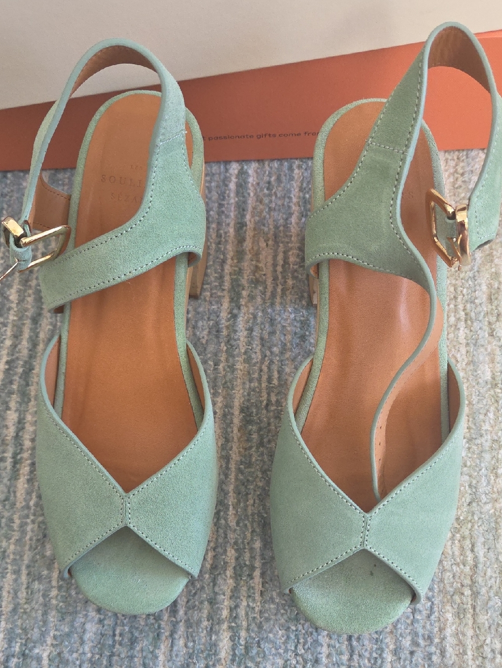 Sezane Platform Wooden FAUSTA CLOGS Almond Green Color FR Size: 39 or US 8 - Picture 13 of 13